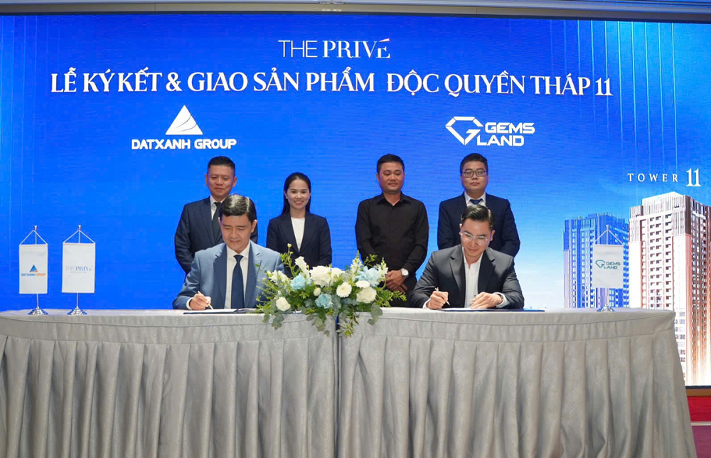 GEMS LAND & ĐẤT XANH GROUP