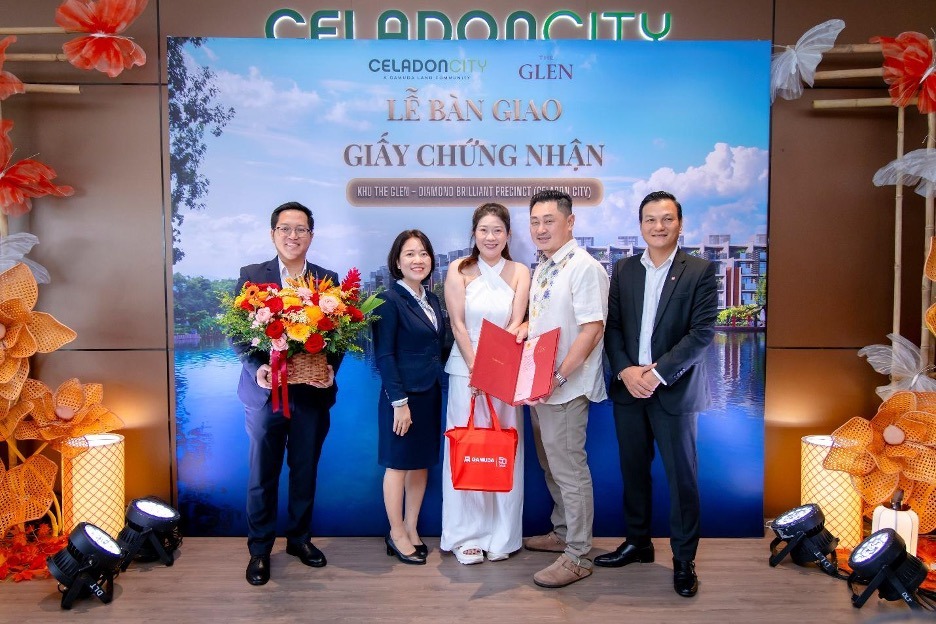 The Glen Bàn Giao Sổ Hồng